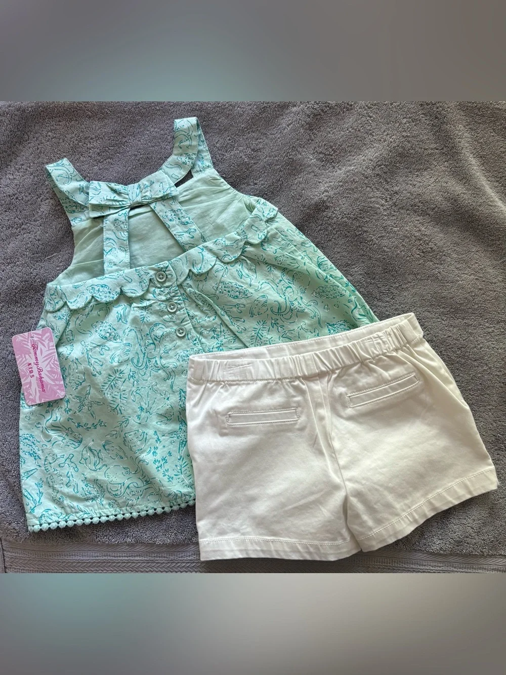 NWT Girls Tommy Bahama Sea Animals Shirt and Shorts Set